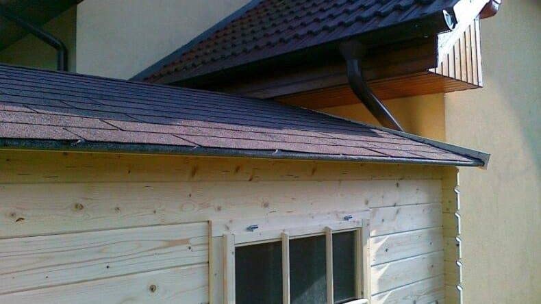 Komplikace při stavbě zahradního domku